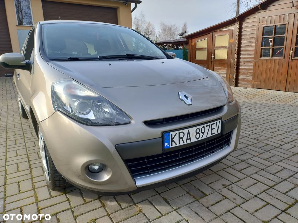 Renault Clio 1.2 16V Dynamique - 19