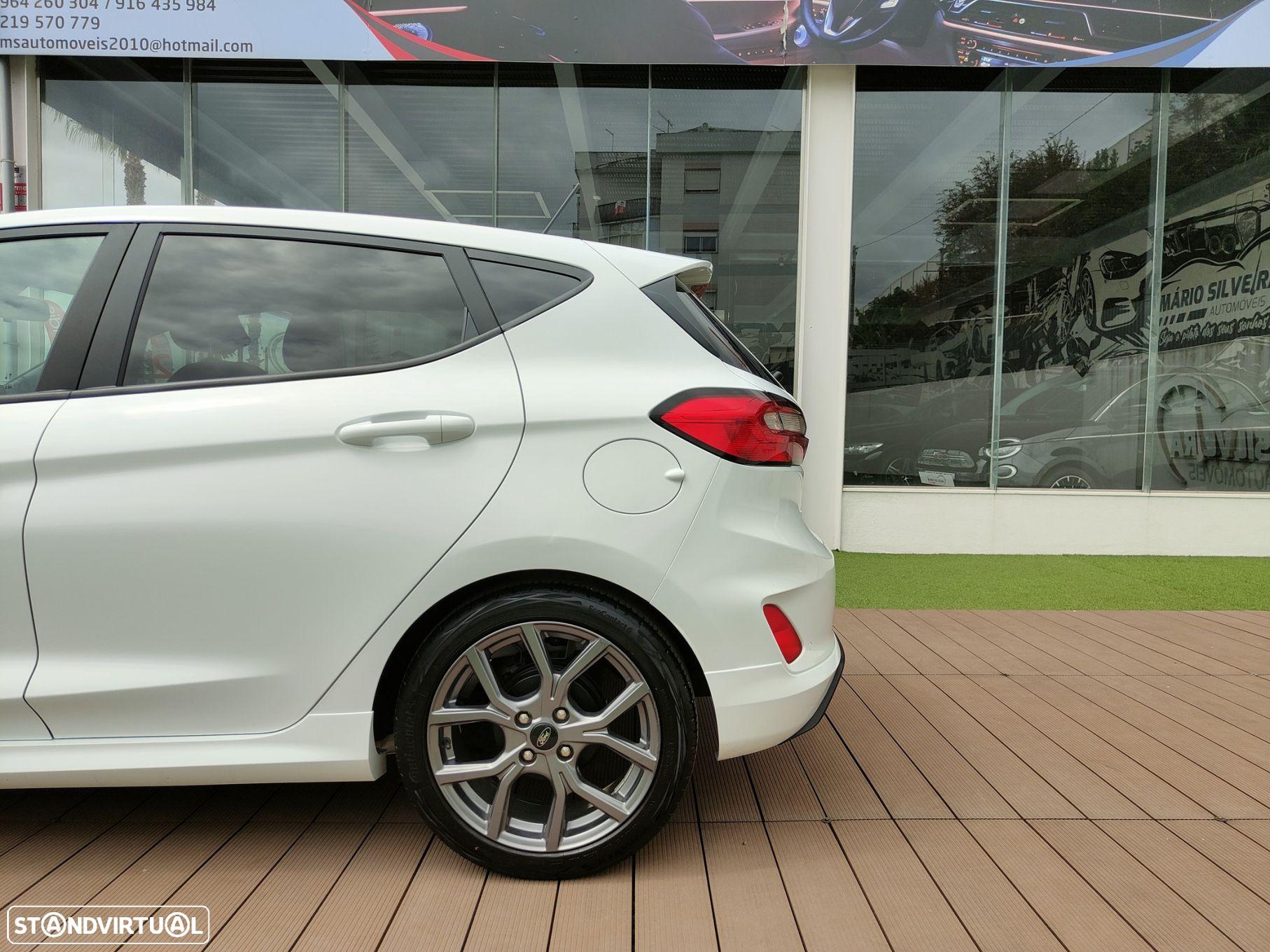 Ford Fiesta 1.0 EcoBoost ST-Line - 12