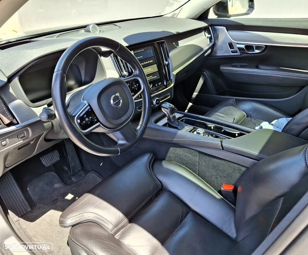 Volvo S90 D5 AWD Geartronic Momentum Pro - 7
