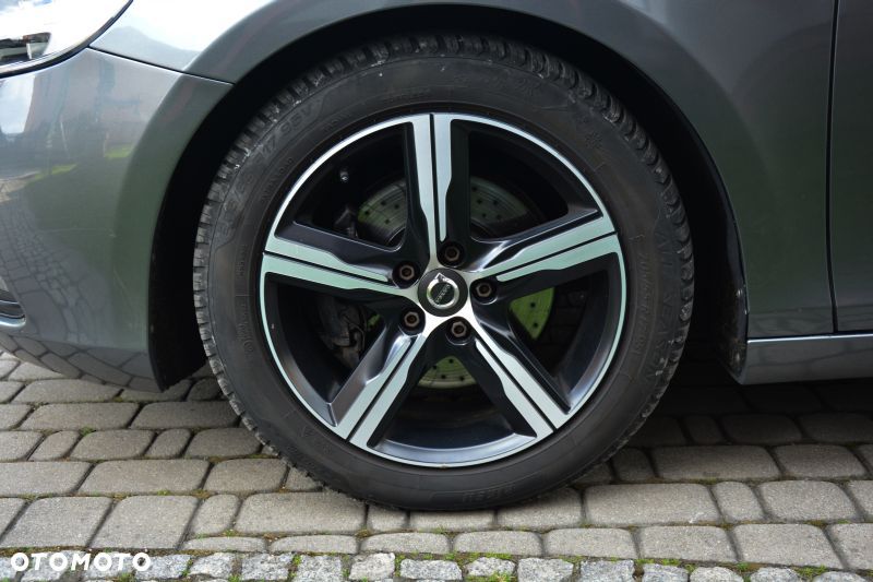 Volvo V40 T2 - 20