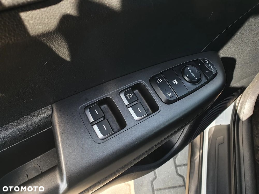 Kia Sportage 1.6 CRDI M 2WD DCT - 23