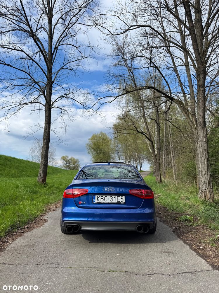 Audi S4 Limousine - 6