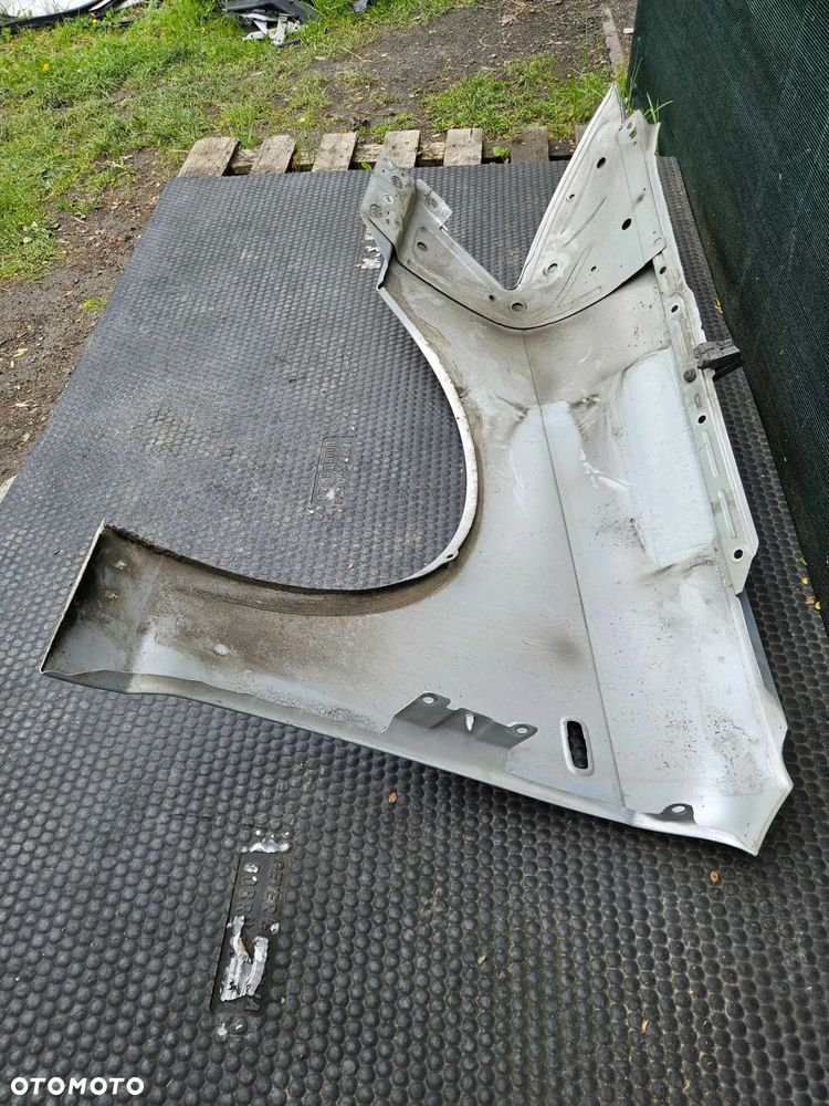 Błotnik Prawy Przod Przedni Srebrny Nadkole LY7W Audi A6 C6 Przed Lift - 39