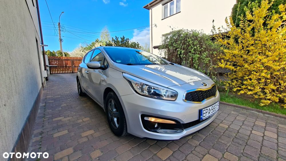 Kia Ceed 1.4 CVVT Attract - 1