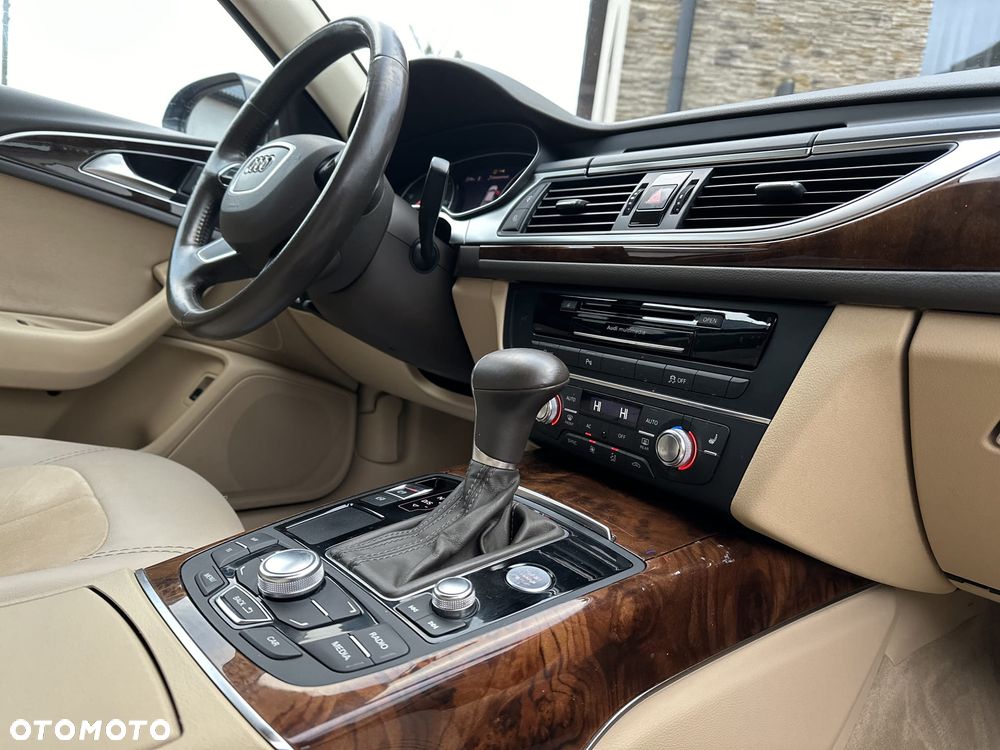 Audi A6 Avant 2.0 TDI DPF multitronic - 19