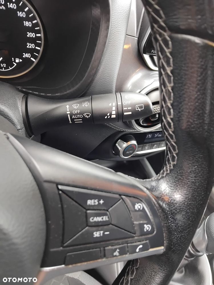Nissan Juke 1.0 DIG-T N-Connecta - 13