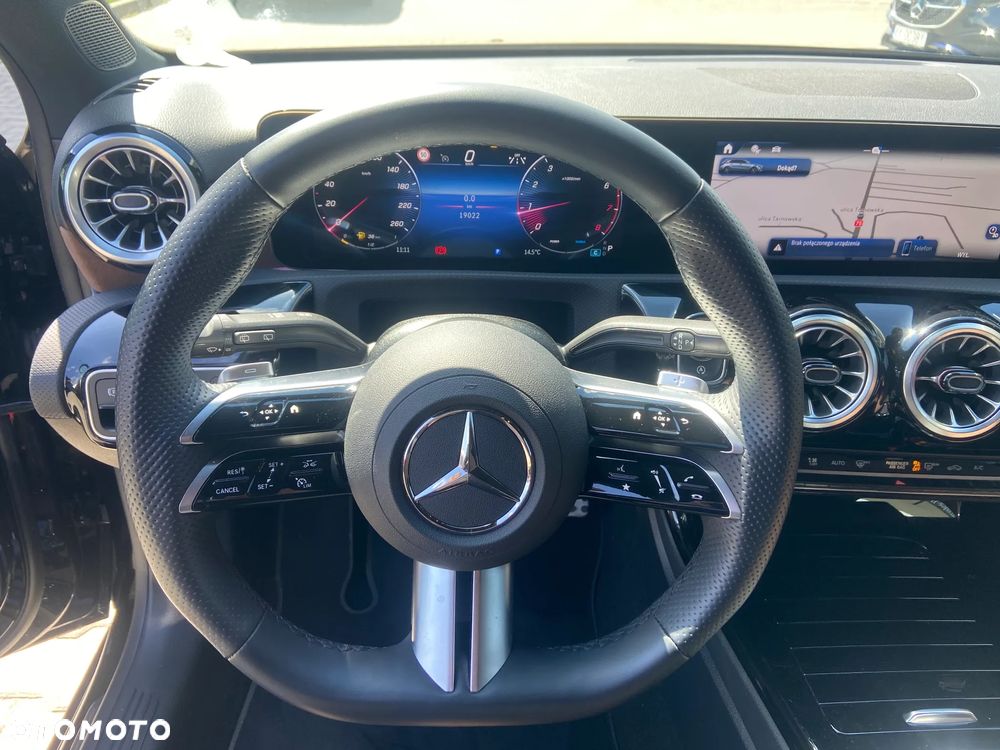 Mercedes-Benz Klasa A 200 AMG Line 7G-DCT - 12