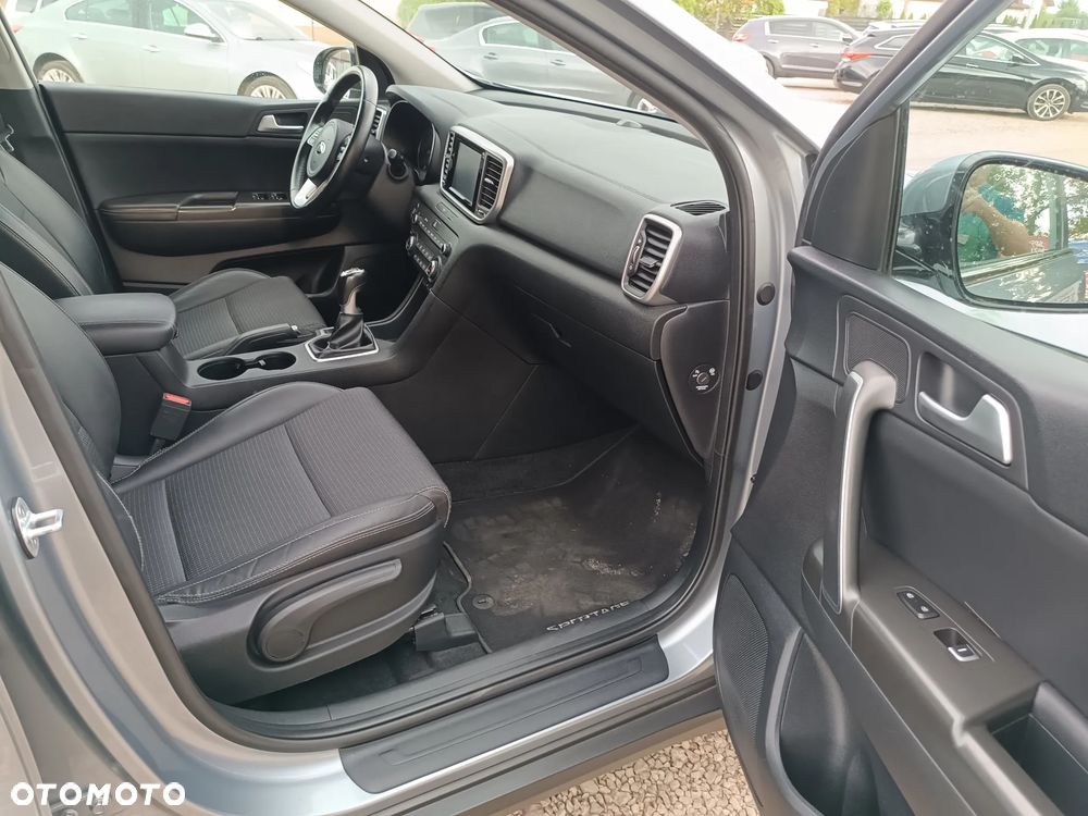 Kia Sportage 1.6 GDI 2WD DREAM-TEAM EDITION - 22