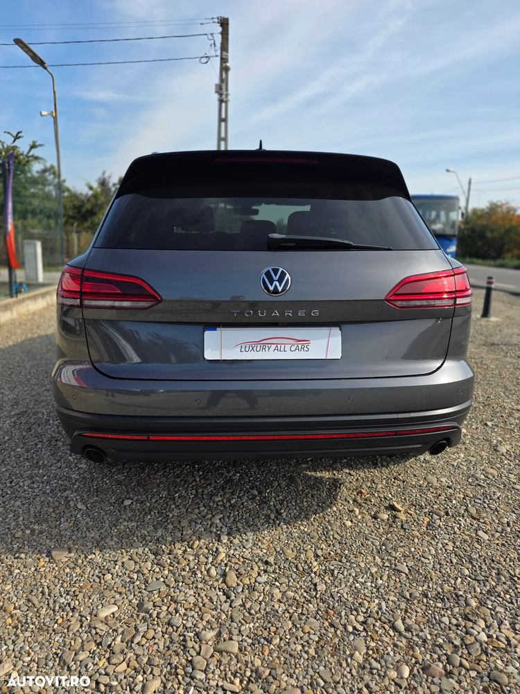 Volkswagen Touareg - 29