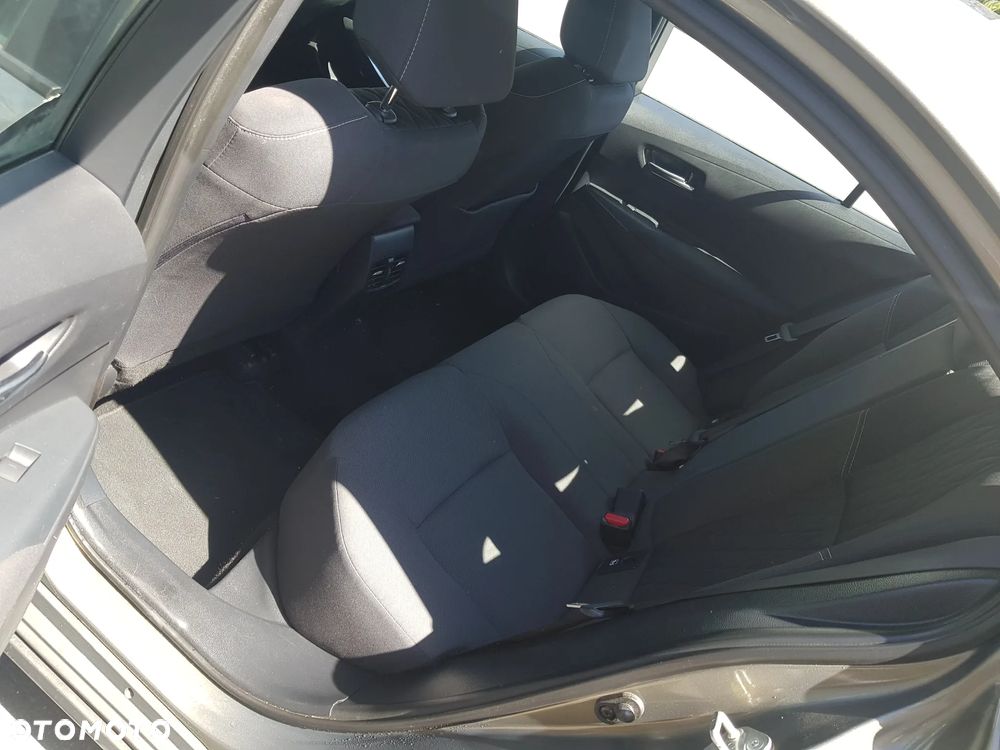 Toyota Corolla 1.5 Comfort - 12