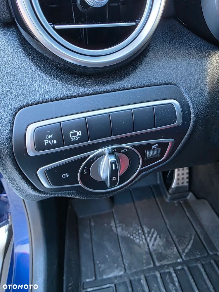 Mercedes-Benz GLC 220 d 4-Matic - 29
