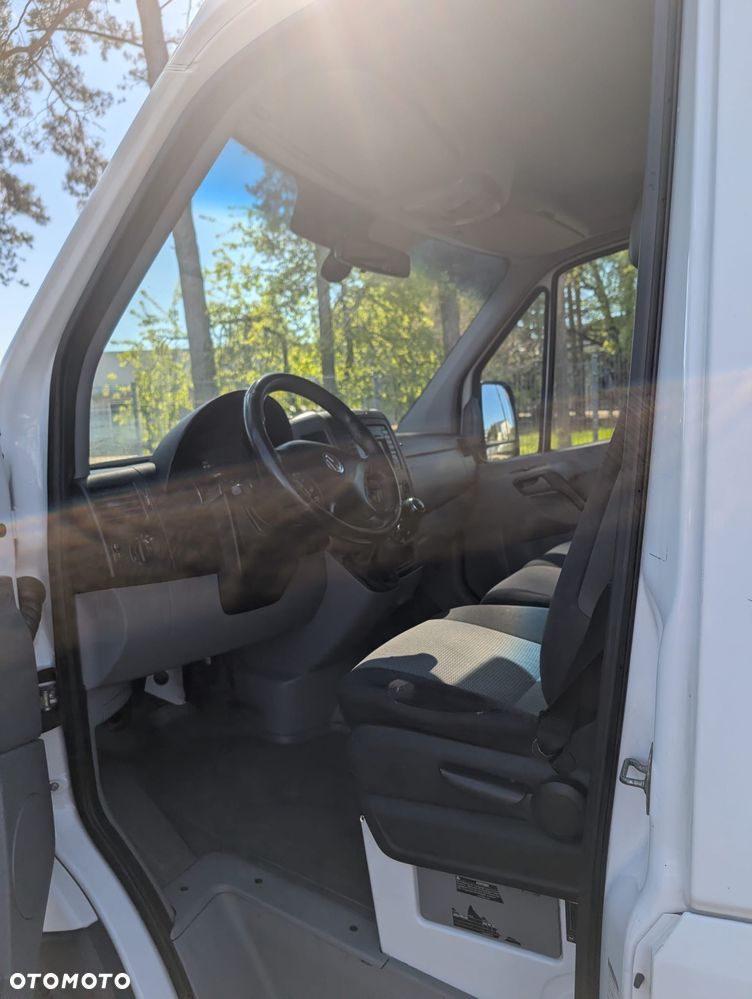Volkswagen Crafter - 16