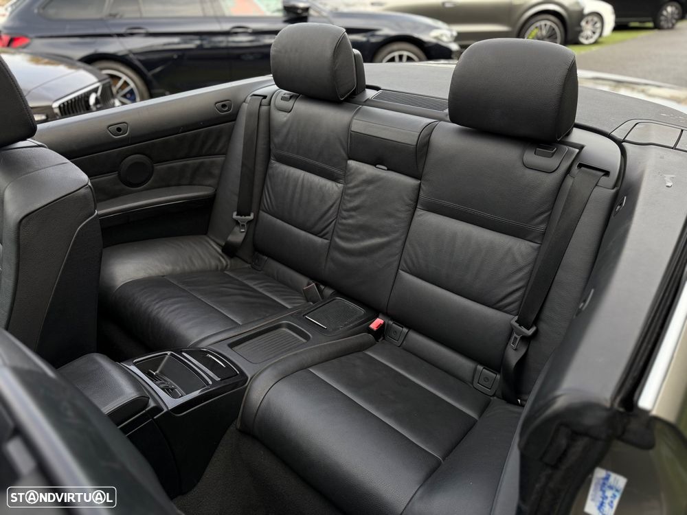 BMW 320 d Cabrio - 15