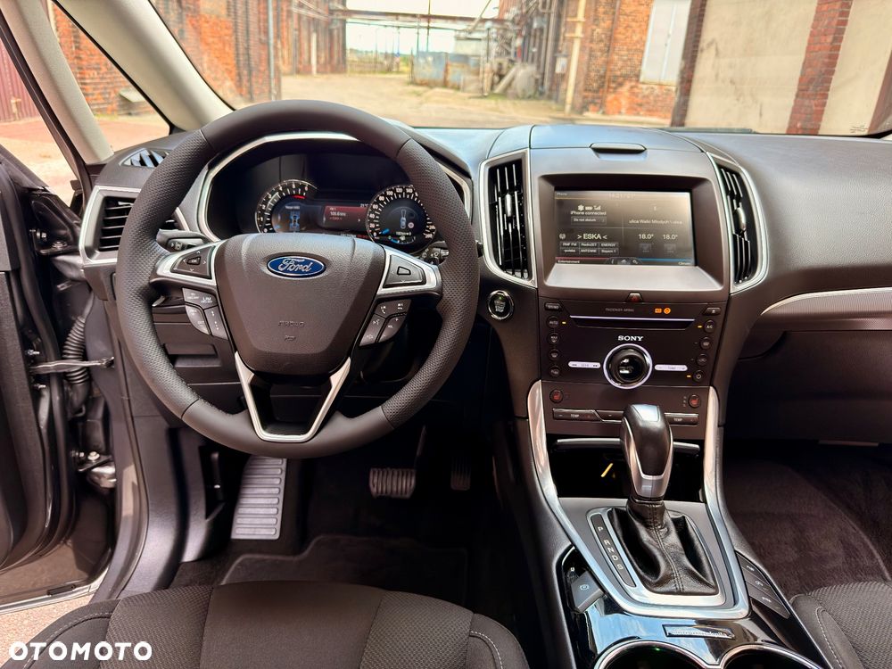 Ford S-Max 2.0 TDCi 4WD Titanium PowerShift - 27