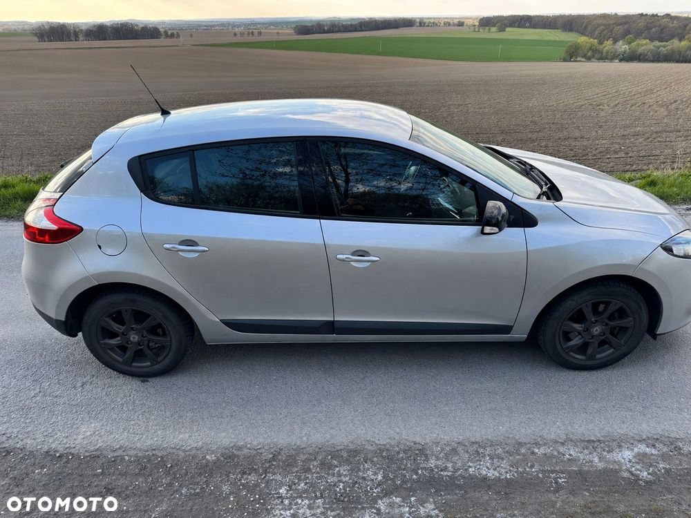 Renault Megane - 5