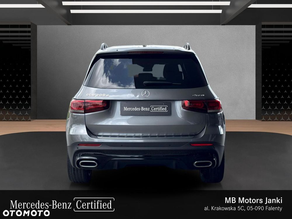 Mercedes-Benz GLB - 5