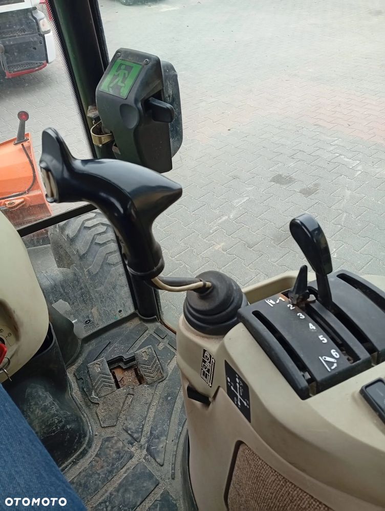 John Deere 4520 - 8