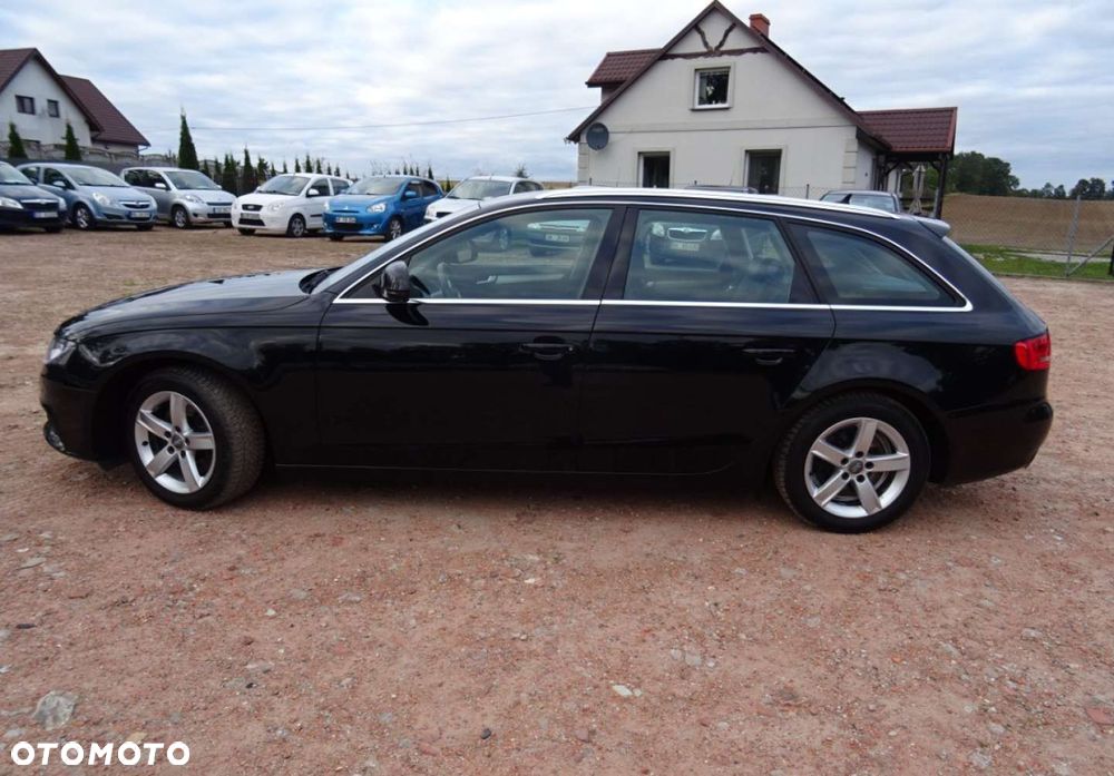 Audi A4 Avant - 11