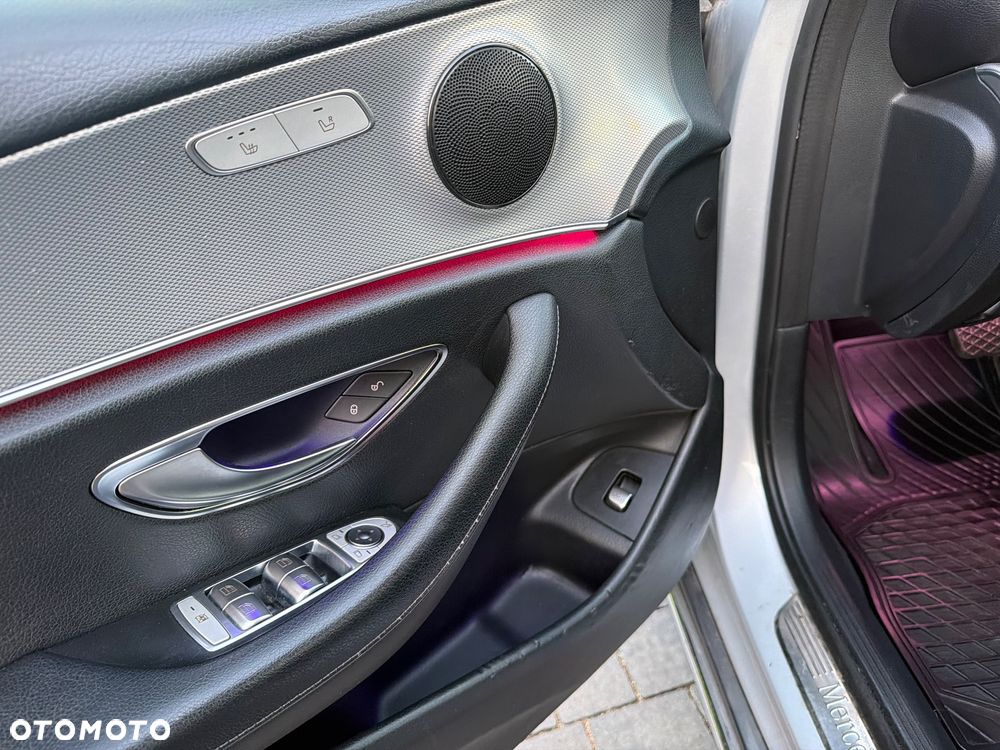 Mercedes-Benz Klasa E 220 d 9G-TRONIC Avantgarde - 36