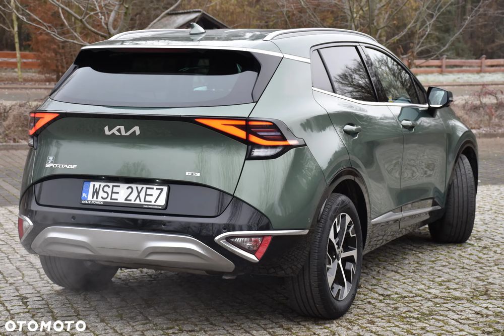 Kia Sportage 1.6 T-GDI HEV Business Line 2WD - 2