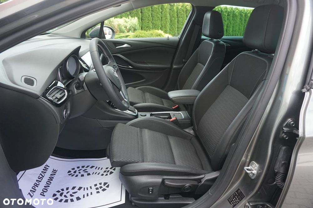 Opel Astra 1.4 Turbo Start/Stop Automatik Innovation - 17