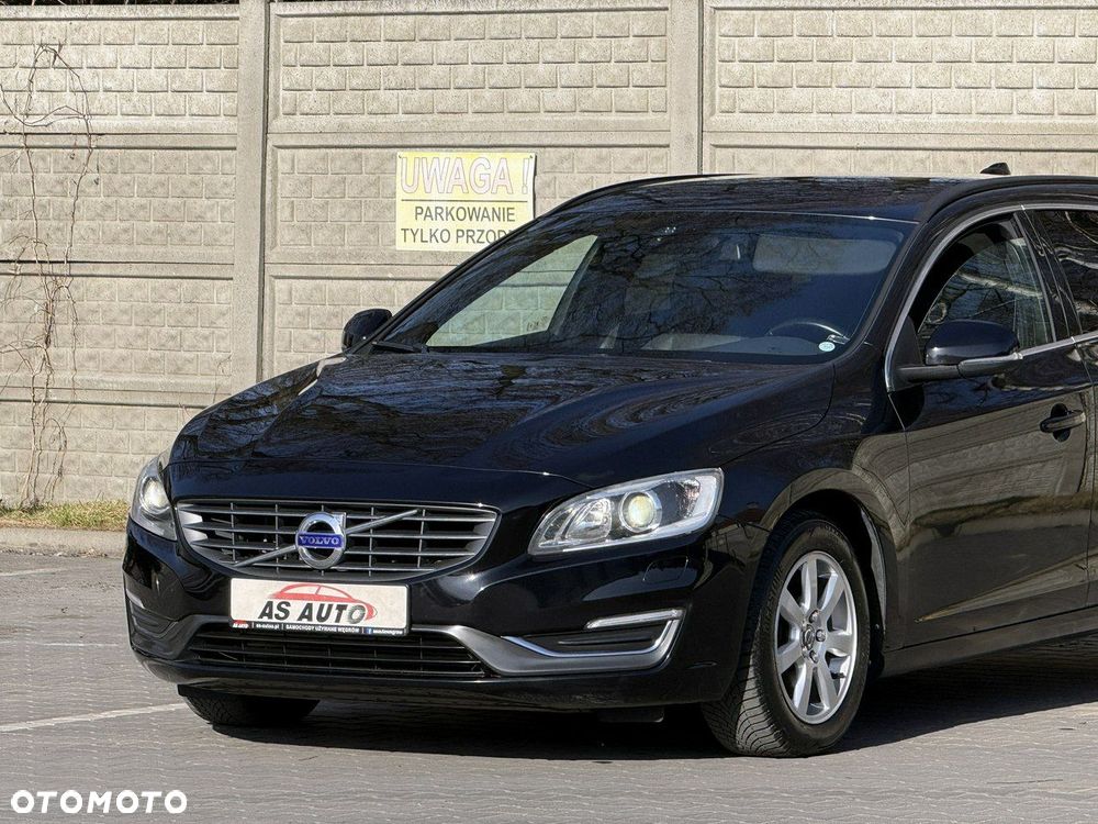 Volvo V60 D4 Momentum - 21