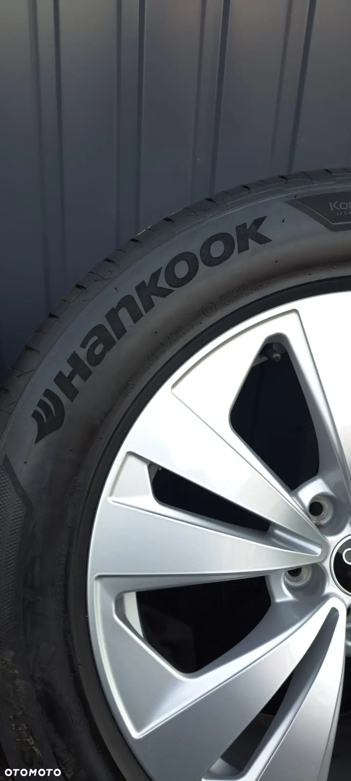 AUDI Q7 Q8 KOŁA (FELGI 4M8607025 Z OPONAMI 19" HANKOOK LATO) 265/55R19 ET20 5x112 - 6