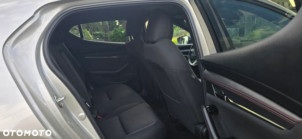 Mazda 3 e-SKYACTIV-G 2.0 M HYBRID 150 SELECTION - 35