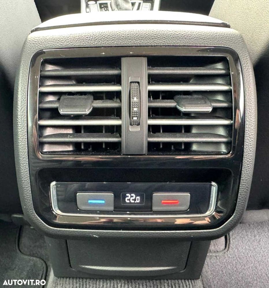 Volkswagen Passat - 28