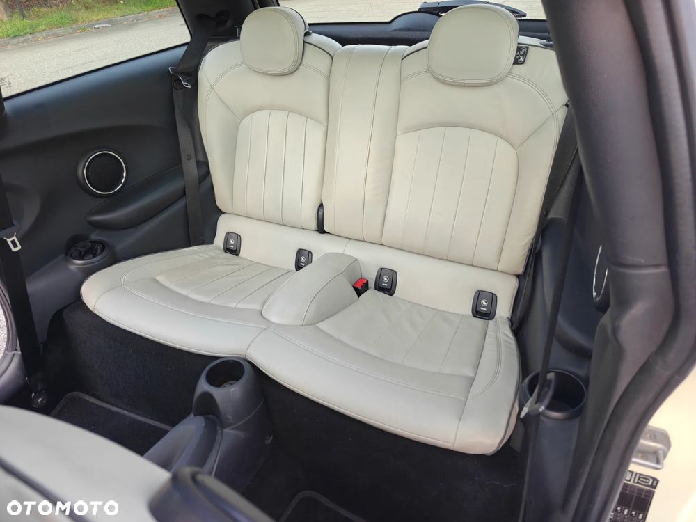 MINI Cooper S Standard - 31