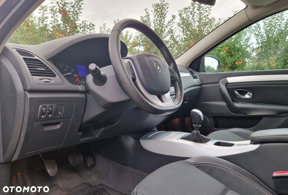 Renault Laguna 2.0 Expression - 14