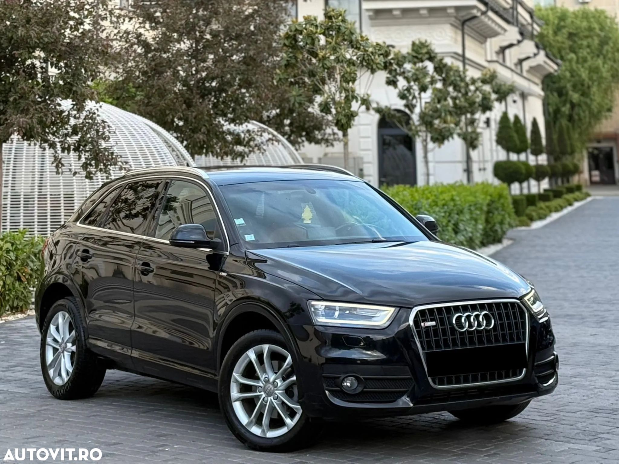 Audi Q3 - 1