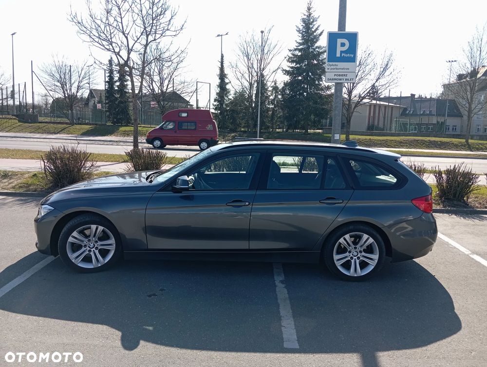 BMW Seria 3 320d DPF - 1