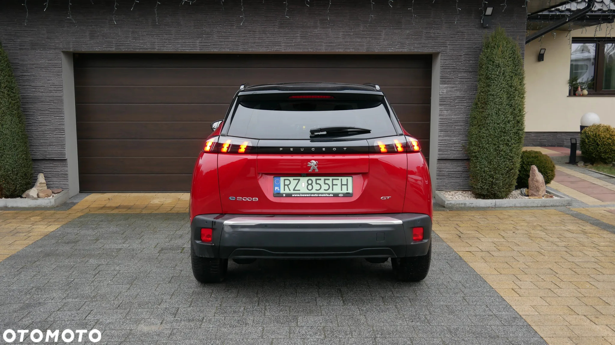 Peugeot 2008 - 4