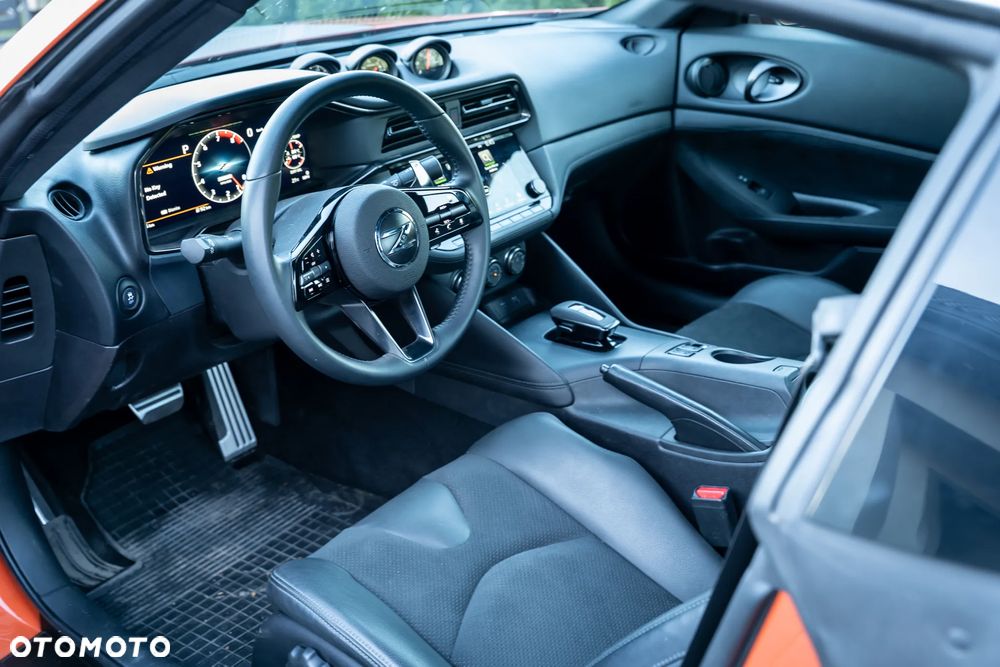 Nissan 400 Z - 14