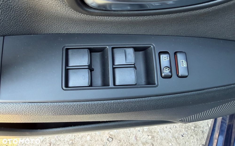 Toyota Avensis Touring Sports 2.0 D-4D Edition S+ - 18