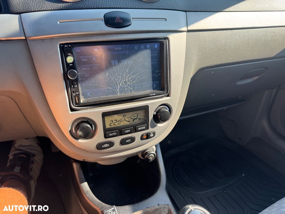 Daewoo Lacetti 1.6i SX - 21