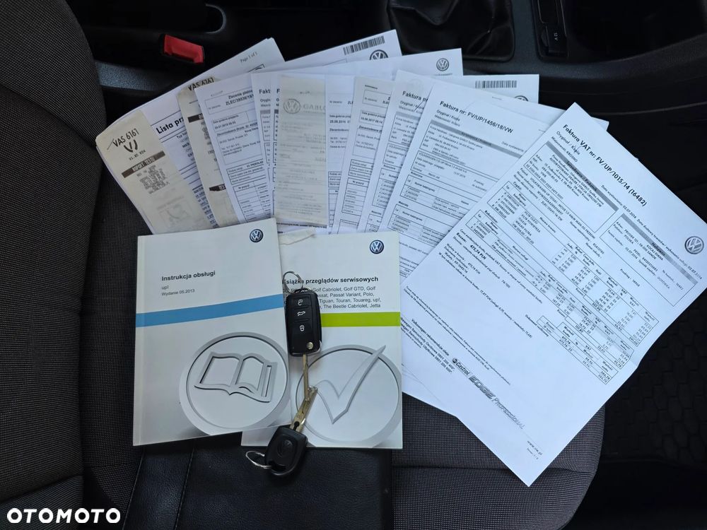 Volkswagen up! 1.0 move Perfectline - 26