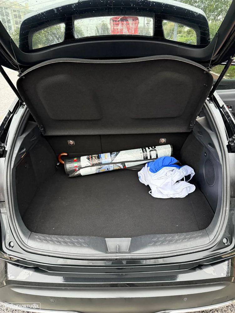 Toyota C-HR 2.0 Hybrid Lounge - 19