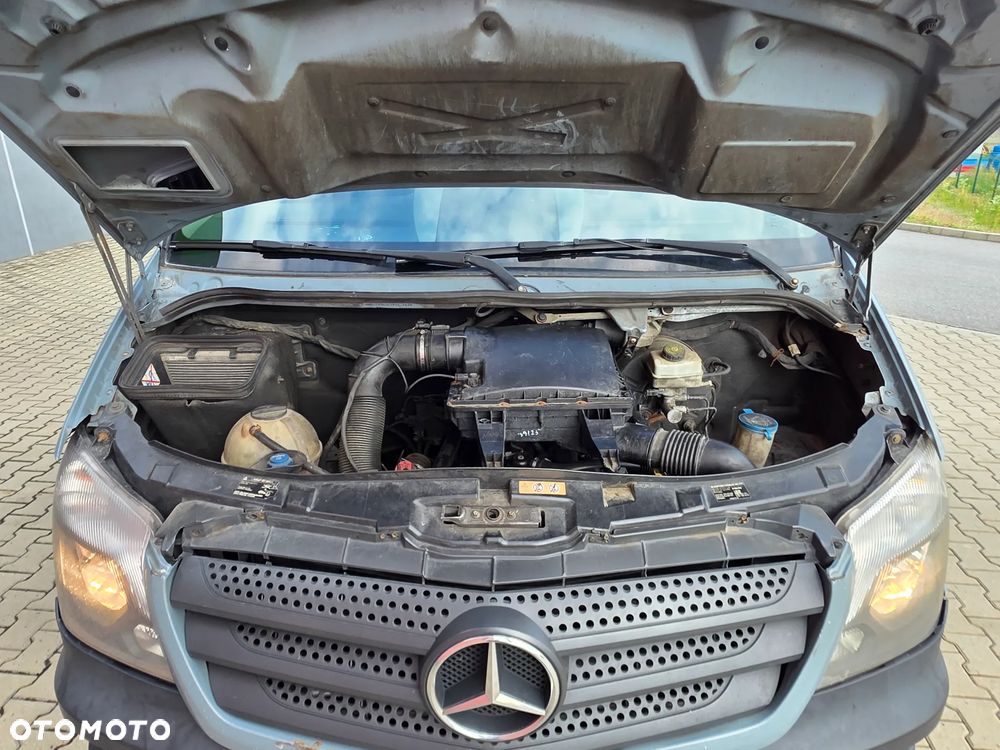 Mercedes-Benz Sprinter 906.213 - 18