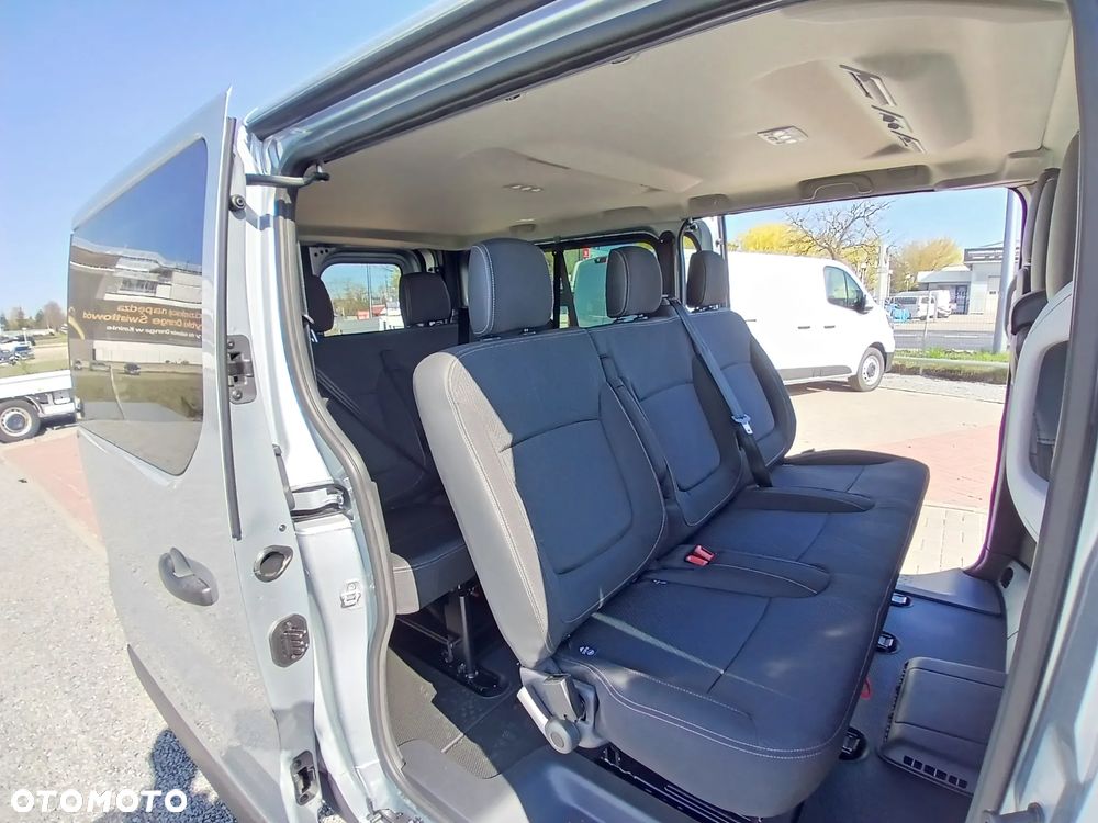Renault Trafic - 17
