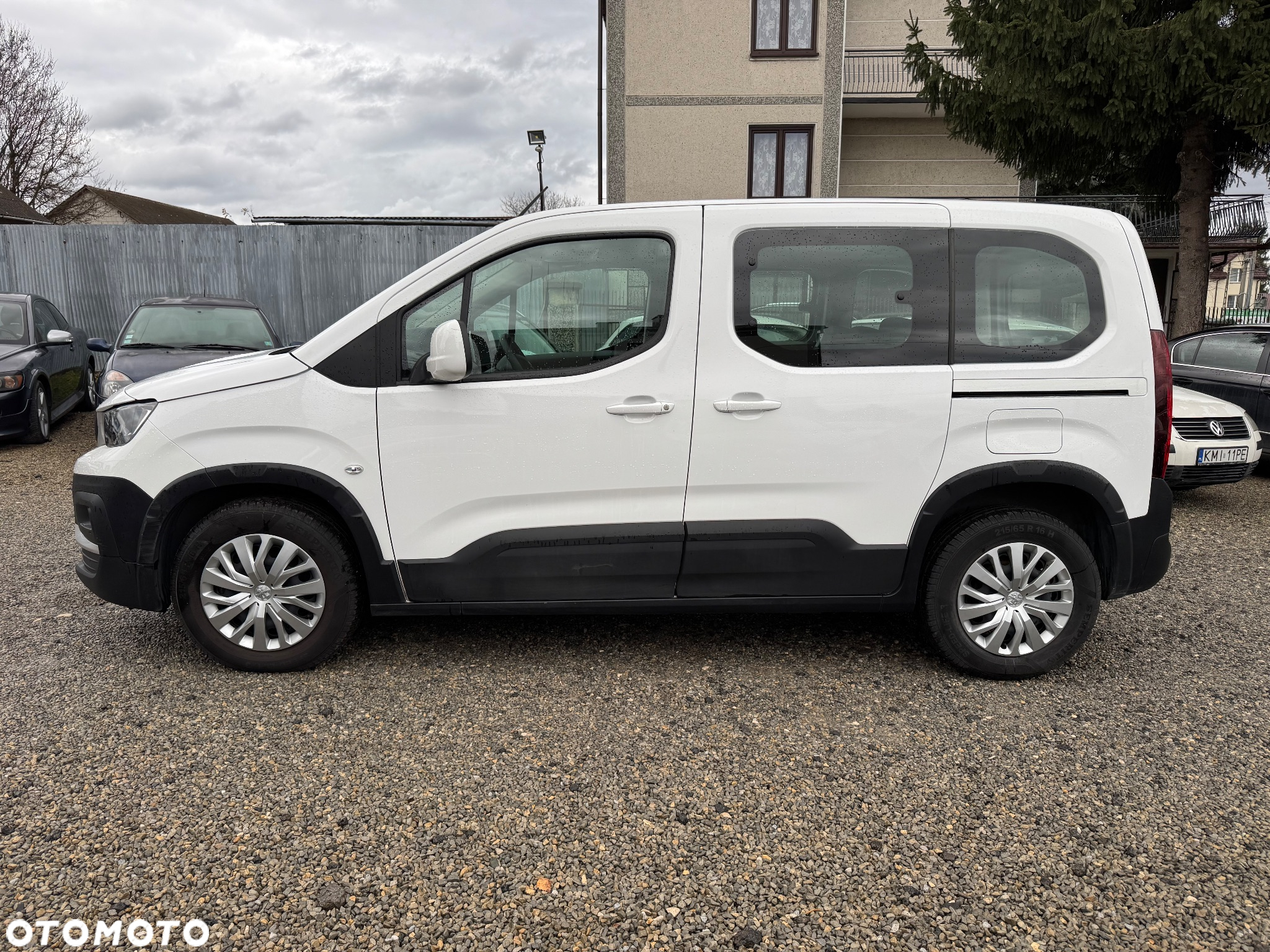 Peugeot Rifter Long 1.2 PureTech Active Pack S&S - 9