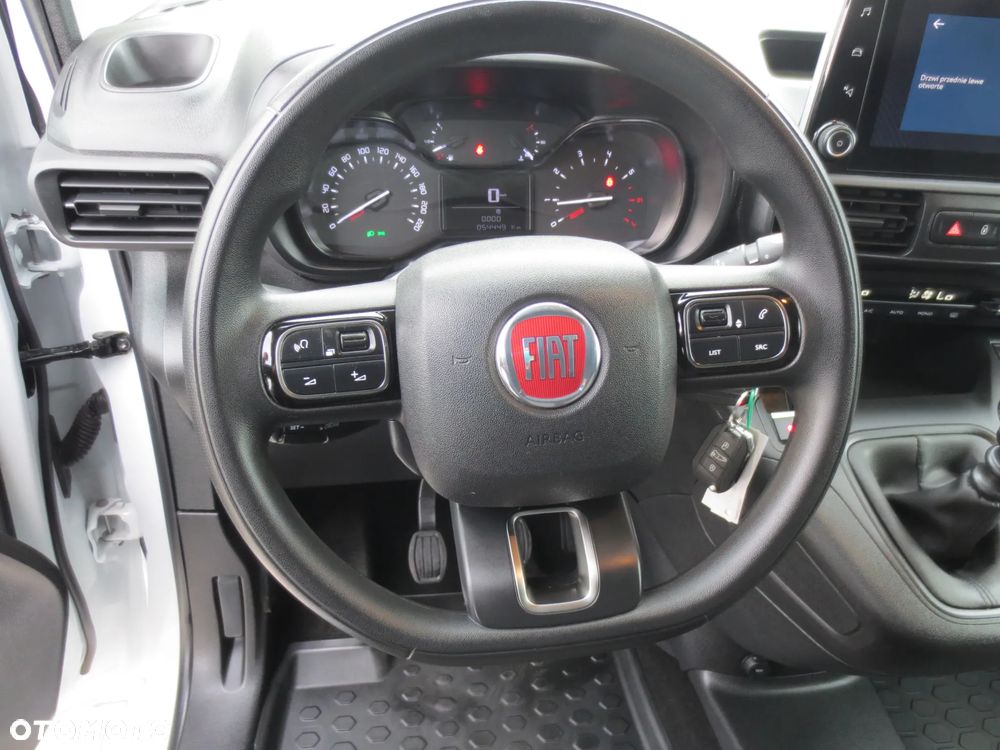 Fiat DOBLO SALON POLSKA MAŁY PRZEBIEG  ORYGINAŁ - 12