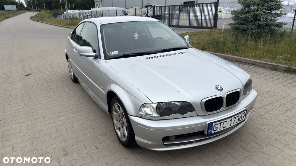 BMW Seria 3 318Ci - 2