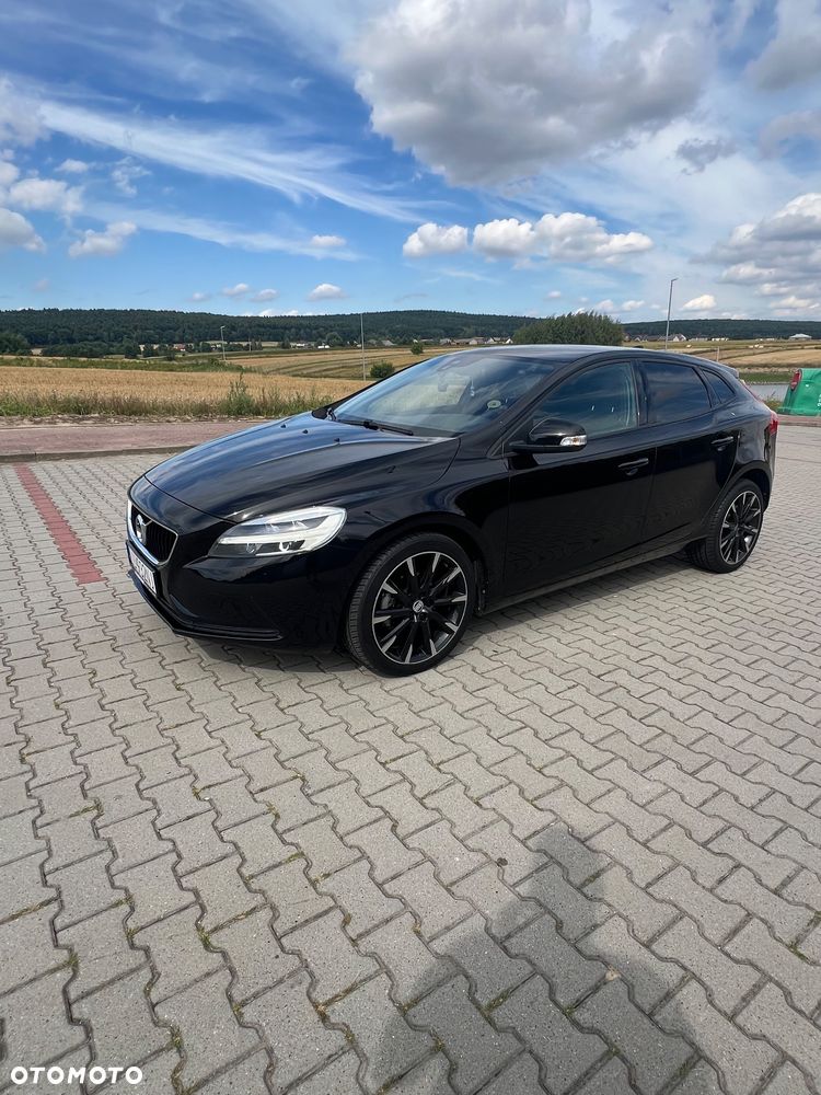 Volvo V40 D2 - 4