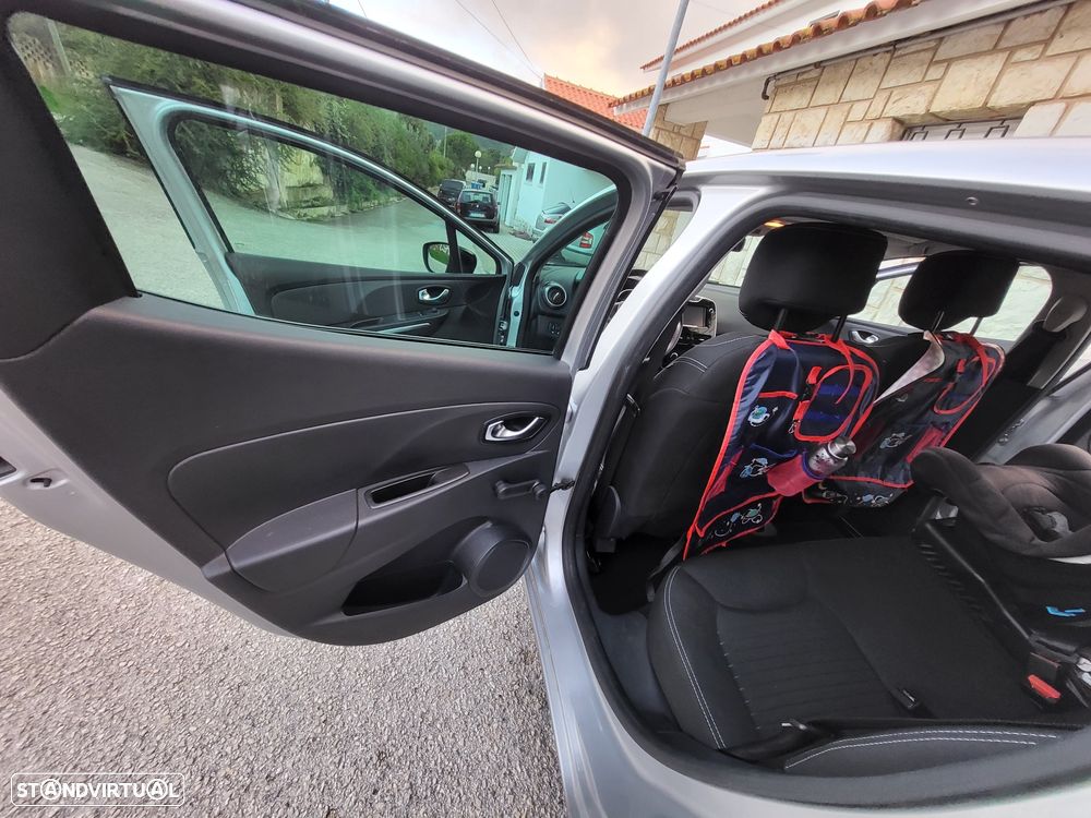 Renault Clio 1.5 dCi Limited - 19