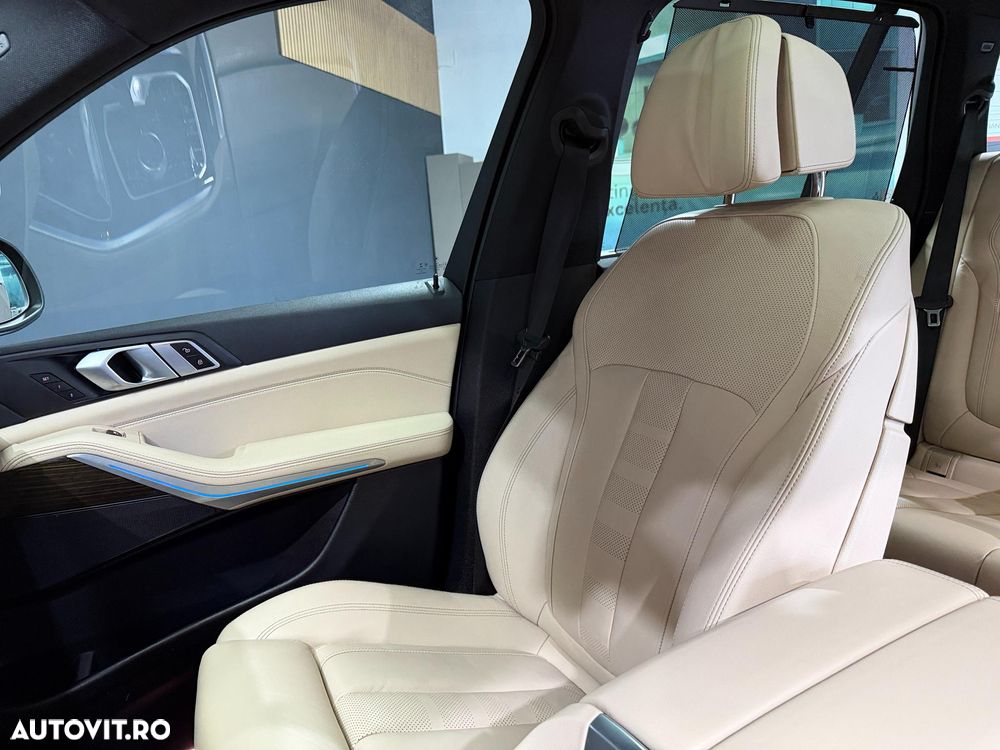 BMW X5 xDrive45e - 33