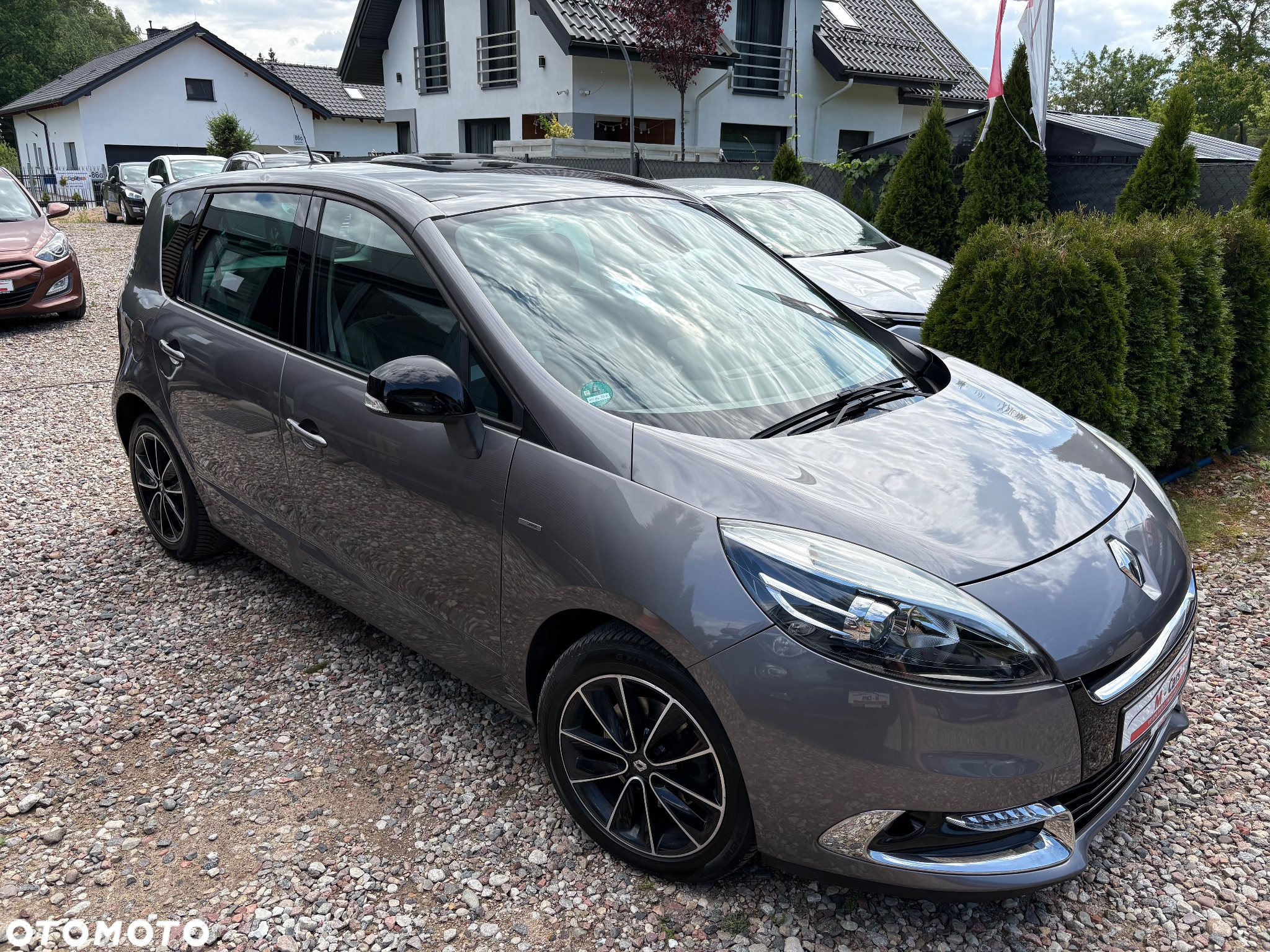 Renault Scenic TCe 130 Bose Edition - 13