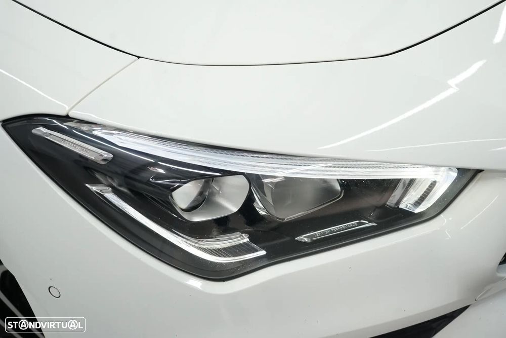Mercedes-Benz CLA 180 7G-DCT AMG Line - 10