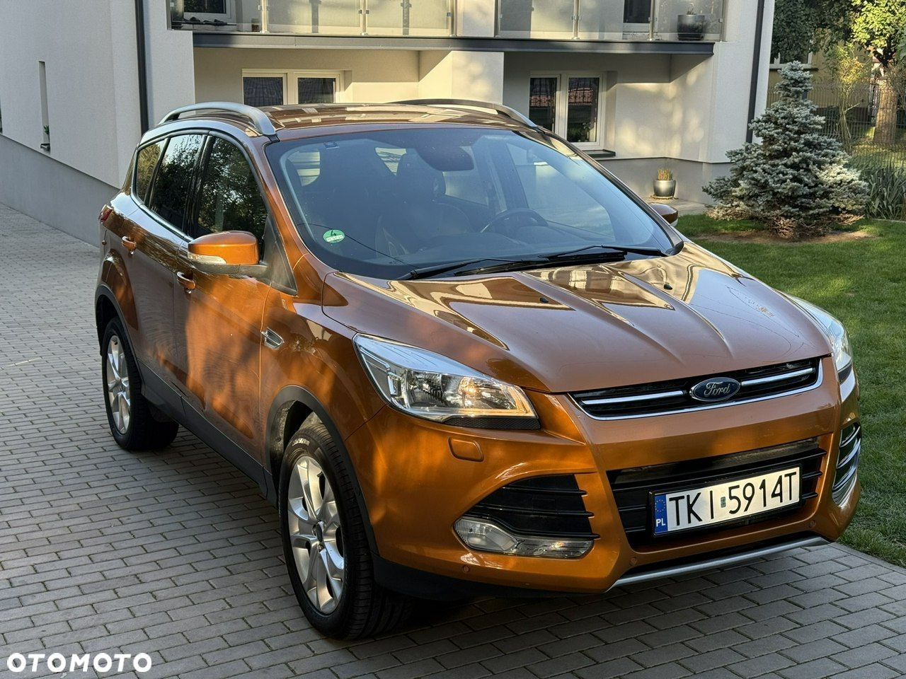 Ford Kuga - 2